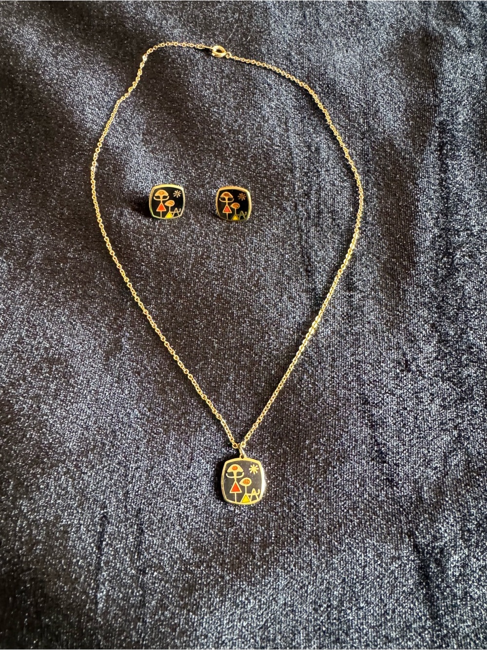 De Passillé Sylvestre Vintage Gold -Tone  Enamel Necklace and Stud Earring Set